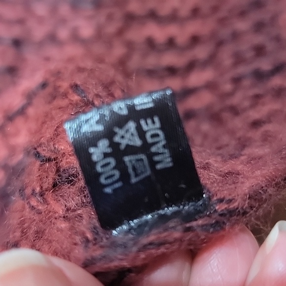 Snuggly Burgundy Sweater Cape with Coconut Buttons - Picture 9 of 10